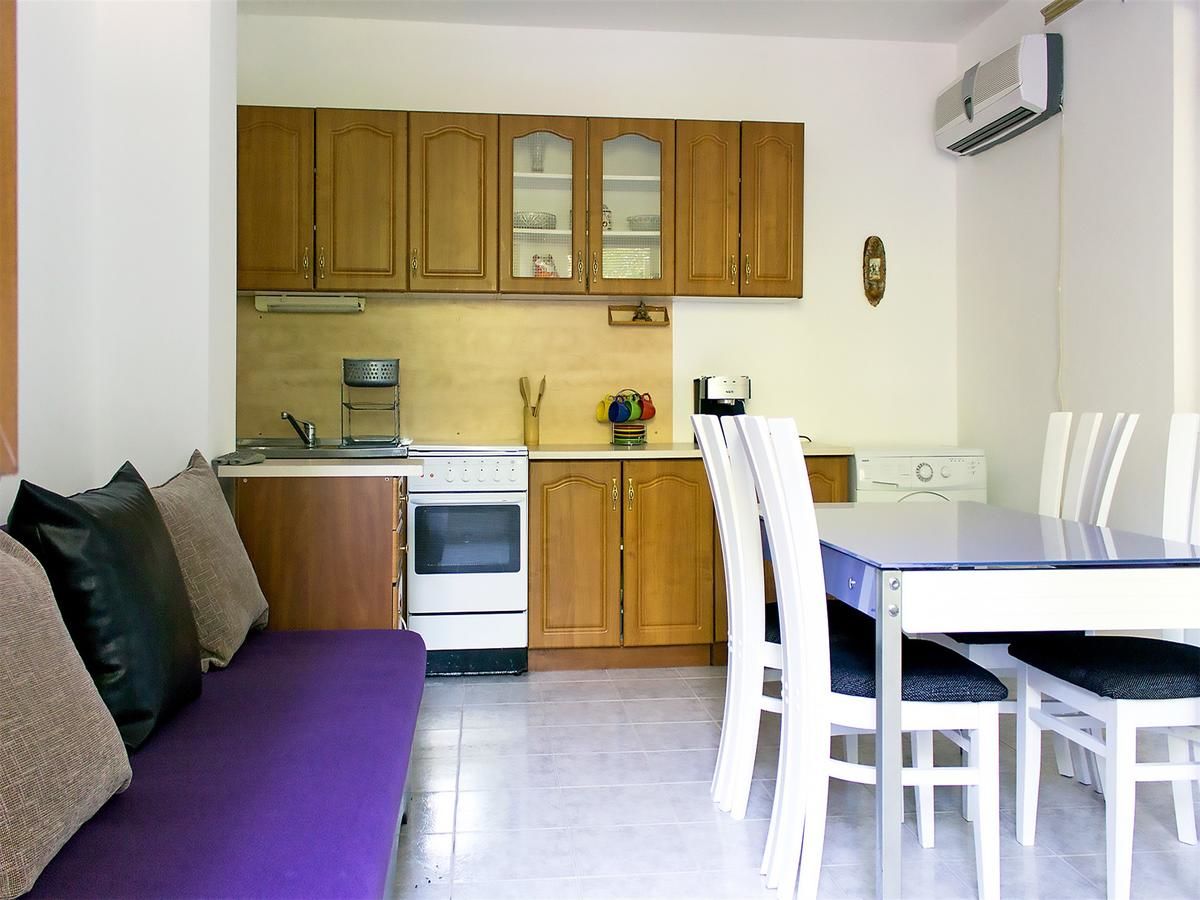 Дома для отпуска Rooms for Rent - Villa Desi Варна-13