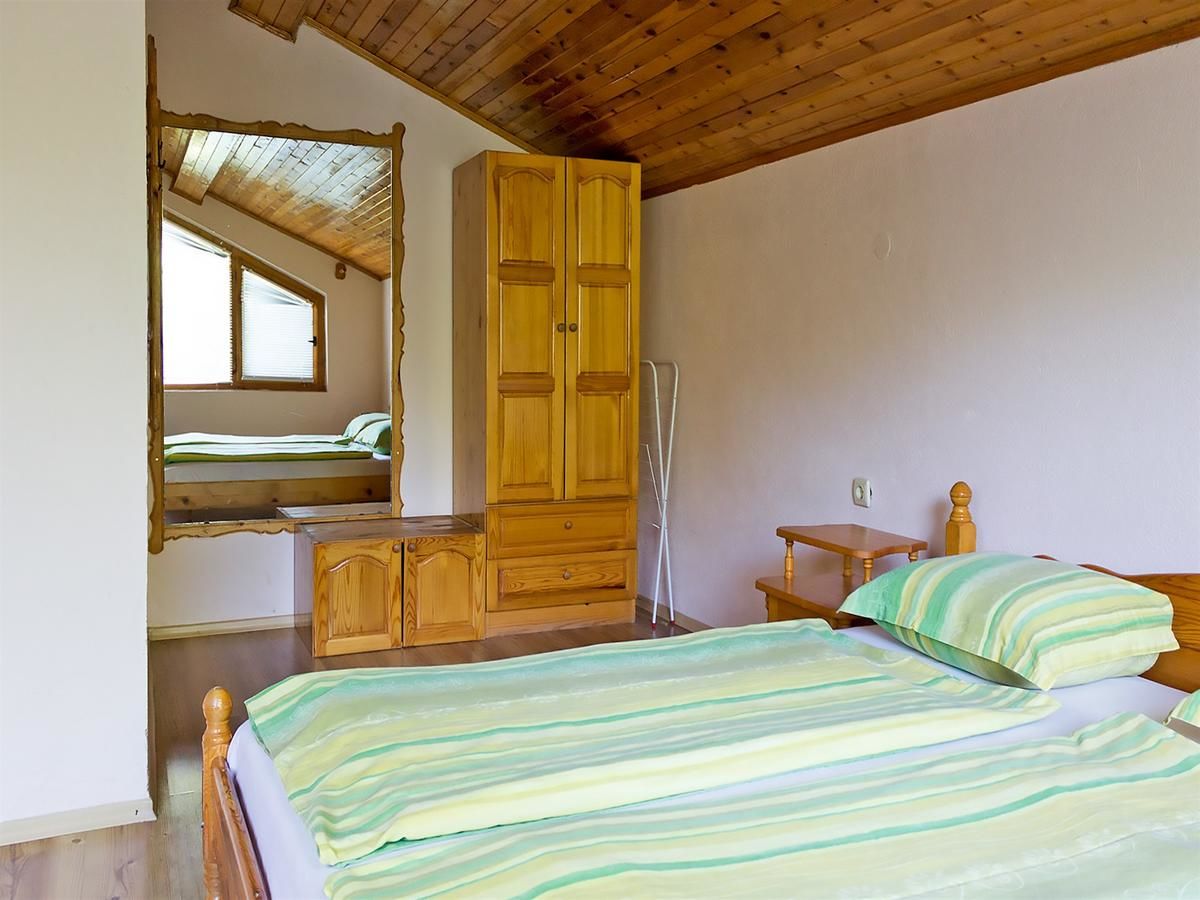 Дома для отпуска Rooms for Rent - Villa Desi Варна-18