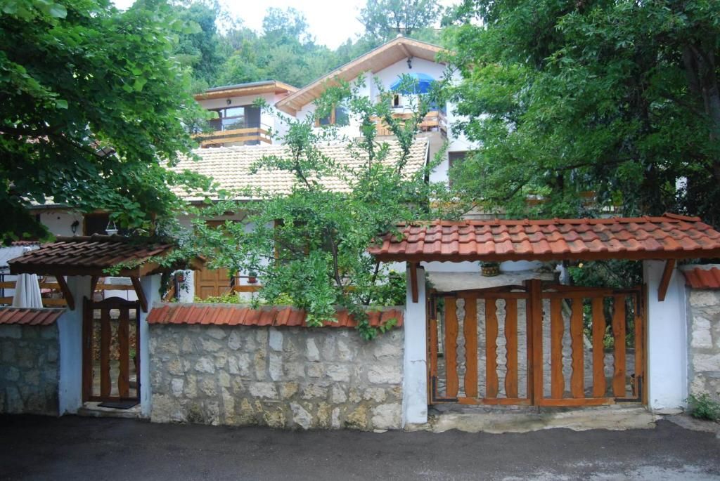 Дома для отпуска Rooms for Rent - Villa Desi Варна-51