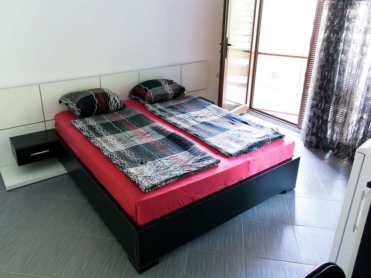 Дома для отпуска Rooms for Rent - Villa Desi Варна-8
