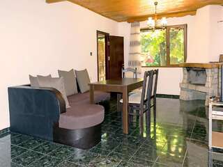 Дома для отпуска Rooms for Rent - Villa Desi Варна Дом для отпуска-8